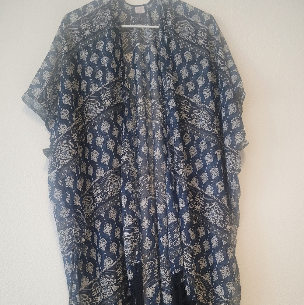 Blue and White Patterned Kimono